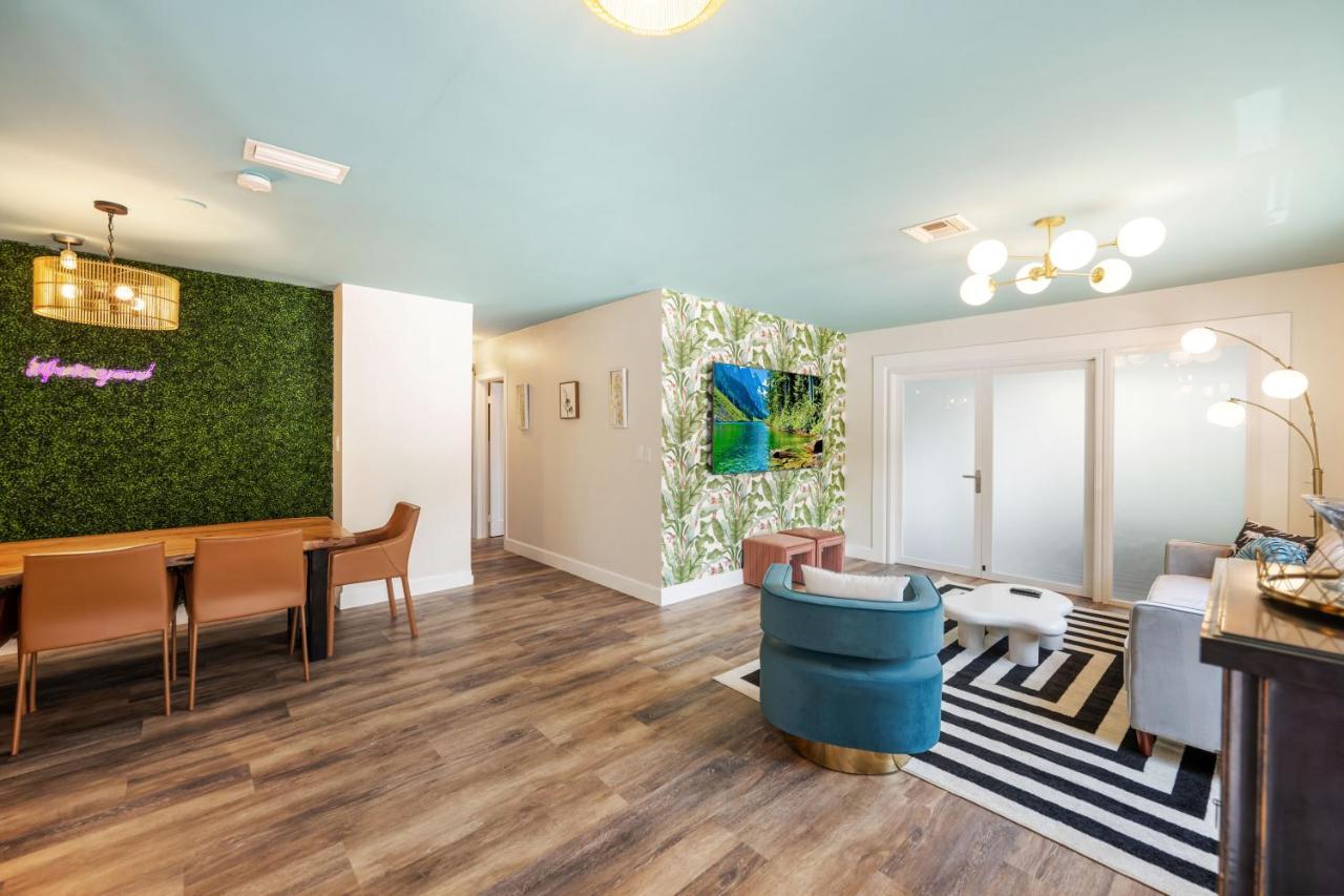 Palms Retreat! Giant Heated Pool-Hottub-Firepit-5Min2Beach-Pets-Ev Chgr Fort Lauderdale Extérieur photo